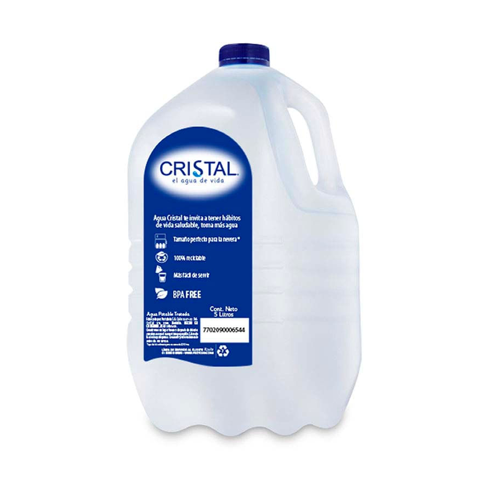 Agua Cristal de Postobón se lanza con botella 100% de material reciclado ·  Voz Caribe